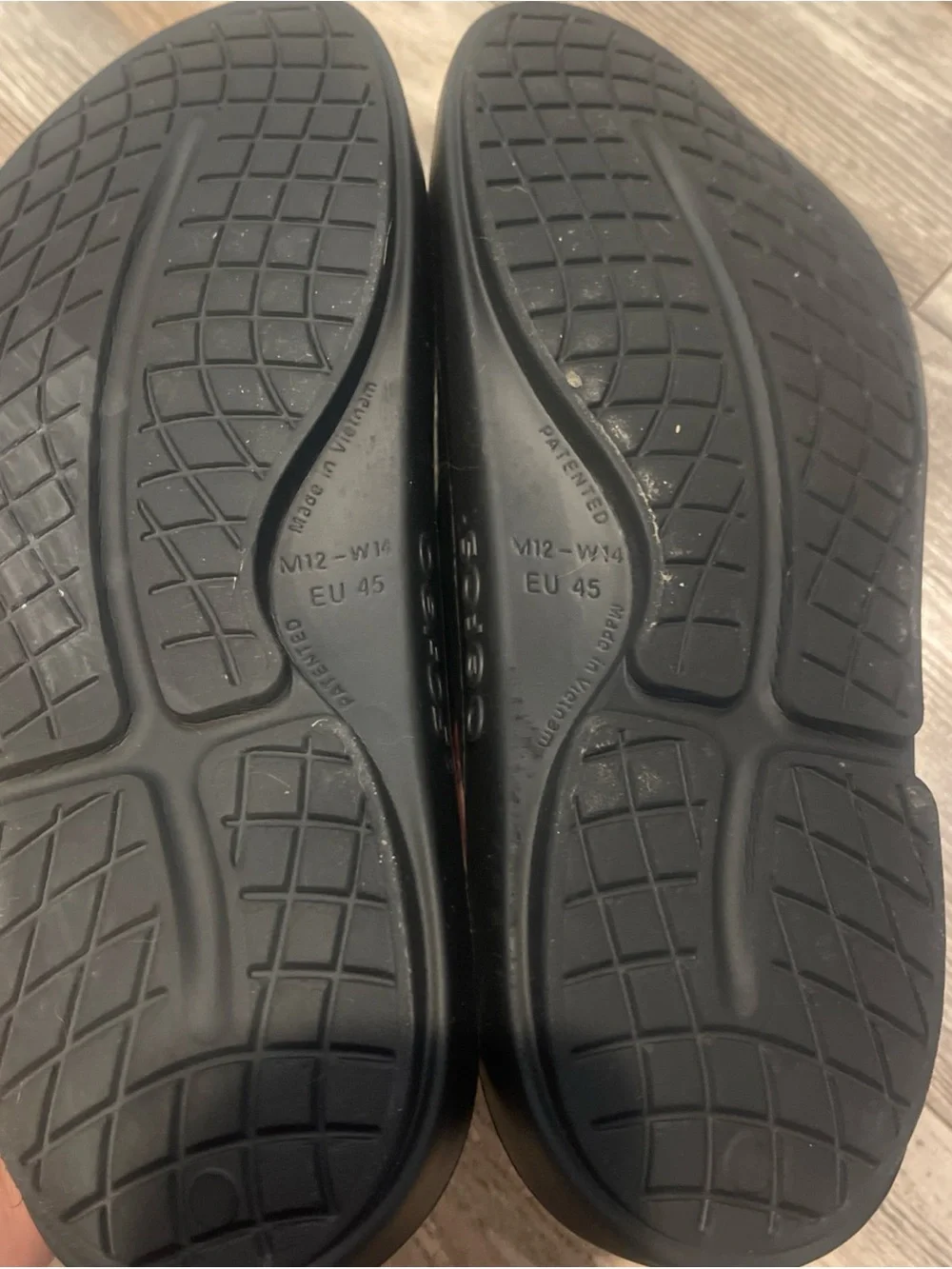 Oofos Sandals Mens Size 12 Womens 14 EU 45 Black Ooahh Slide Recovery Comfort